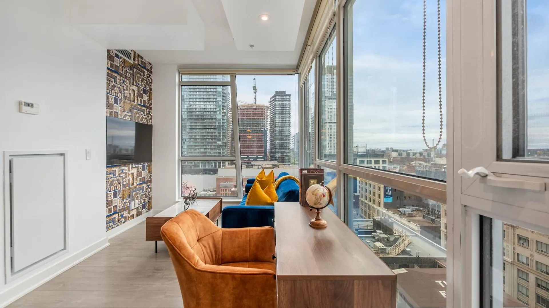 Nobu Suites - Toronto'S Entertainment District Apartment